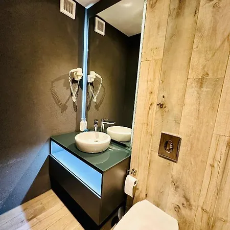 Kharisma Apartment-free Parking-ultracentral Lägenhet Cluj-Napoca