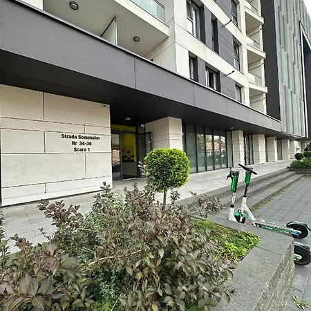 Lägenhet Kharisma Apartment-free Parking-ultracentral *