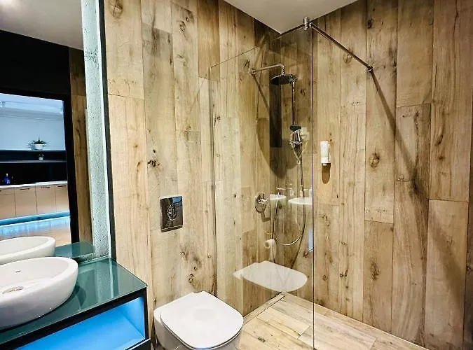 Apartman Kharisma Apartment-free Parking-ultracentral