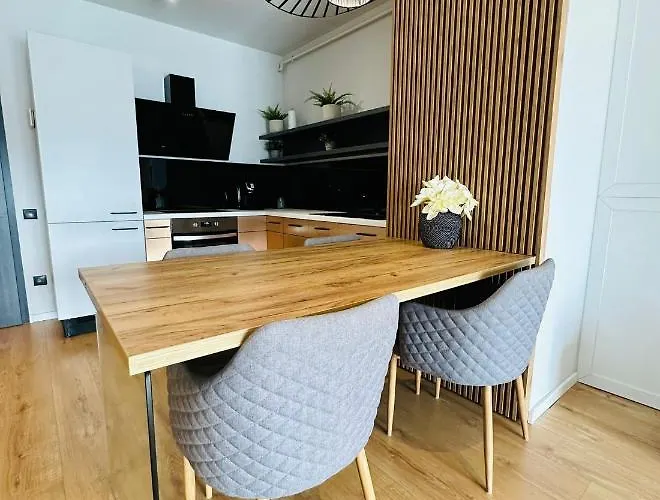 Kharisma Apartment-free Parking-ultracentral Apartman